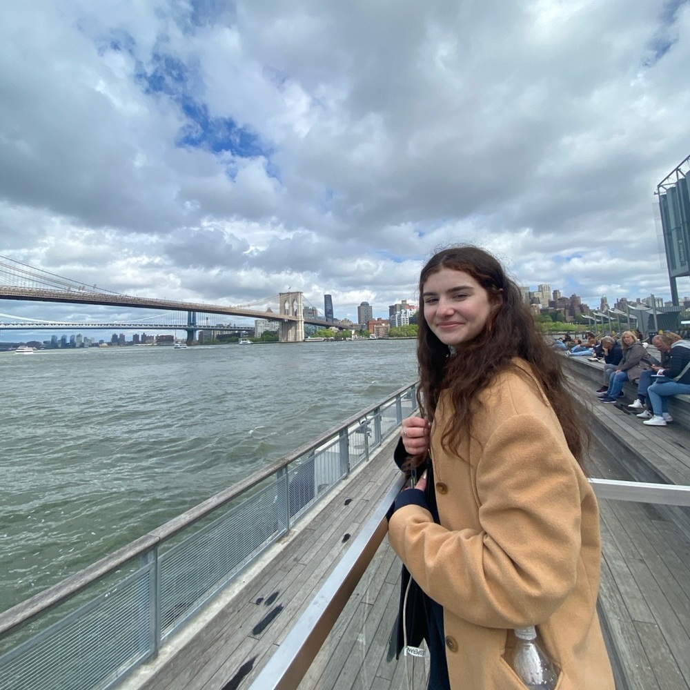 Meet your Posher, Emma